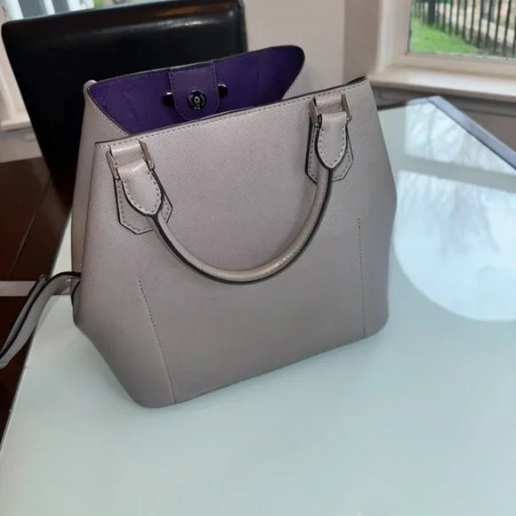 Michael Kors Greenwich Saffiano Leather Bucket Bag Grey/Purple, Arm & Crossbody - Picture 5 of 15